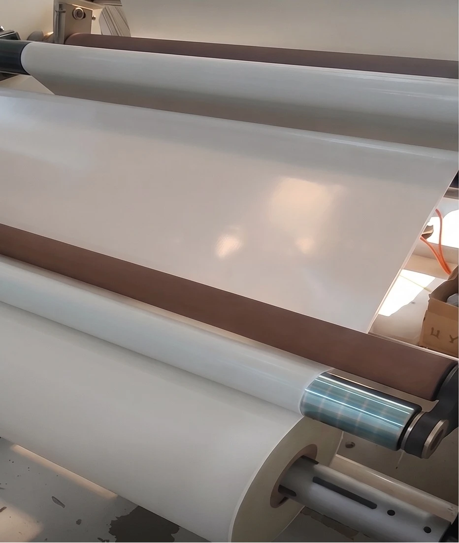 Glass cloth tape running on a rewinding line